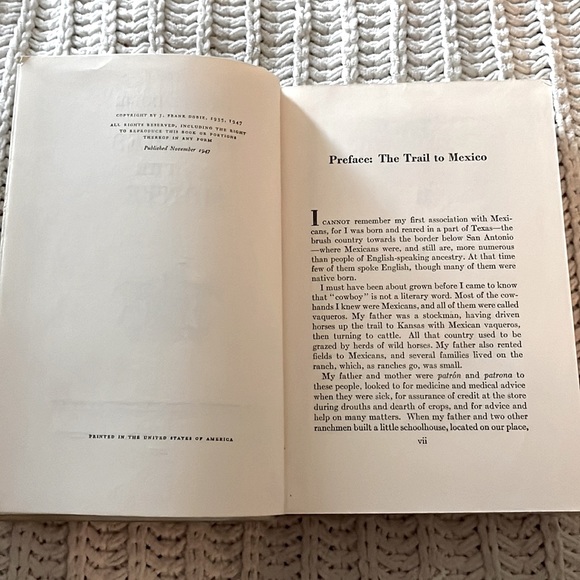 ❤️RARE Book- Tongues of the Monte by J. Frank Dobie Classic Western Literature❤️ - Picture 9 of 15